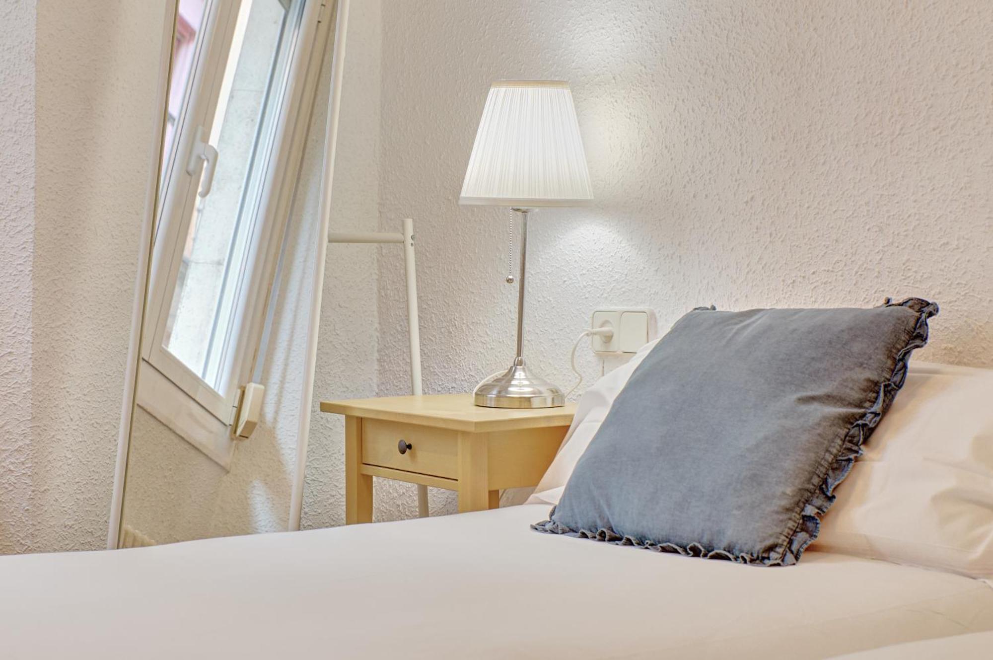 Casa Andrea By Clabao Apartment Pamplona Bagian luar foto